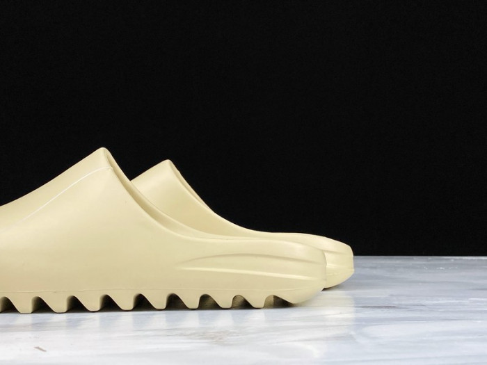 Adidas Yeezy Slide Bone FW6345