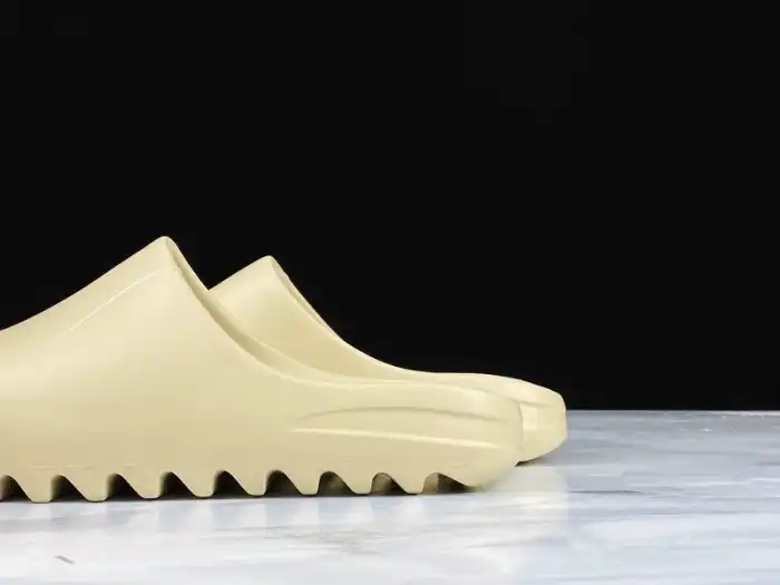 Adidas Yeezy Slide Bone FW6345