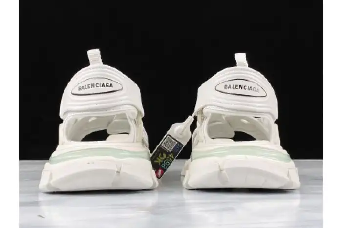 BLCG TRACK SANDAL WHITE (W) 617543W2CC19000