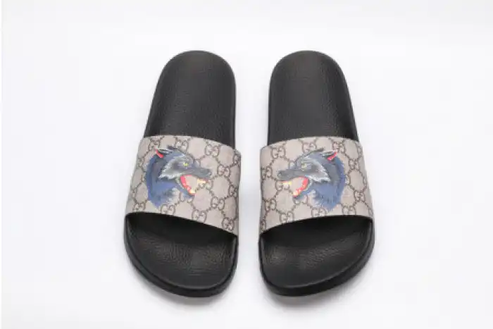 GUCC SLIPPERS