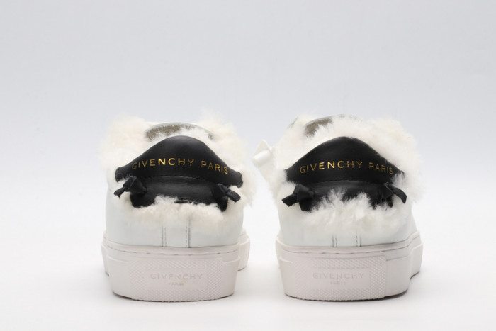 Onekick Givench LOW-TOP SNEAKER