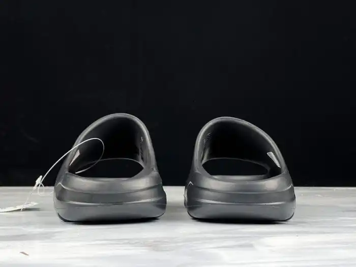 Adidas Yeezy Slide Black FX0495