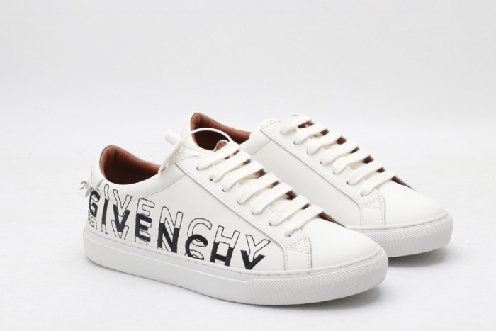 Onekick Givench LOW-TOP SNEAKER