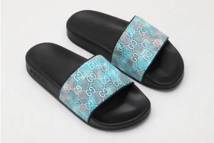 GUCC SLIPPERS