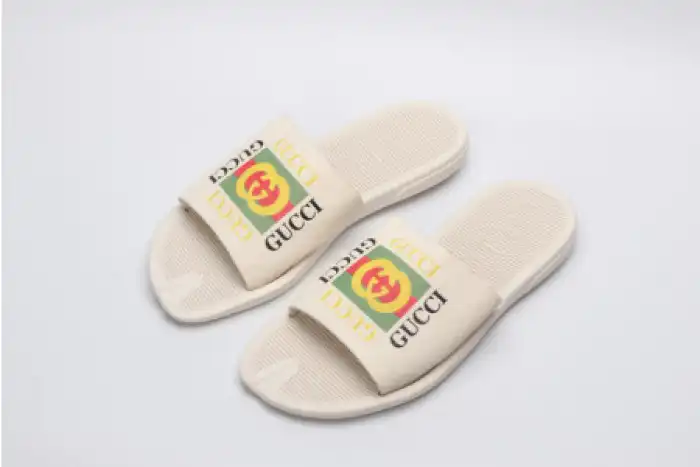 GUCC SLIPPERS