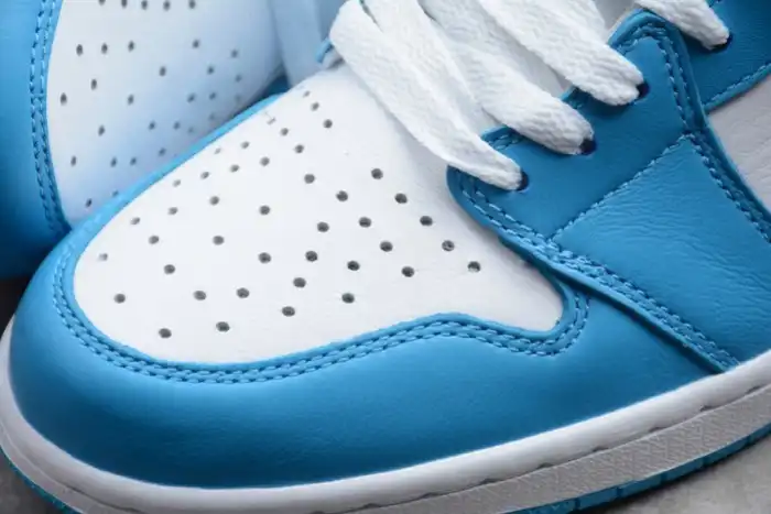 Cheap Air Jordan 1 Retro High OG 'UNC' 555088-117