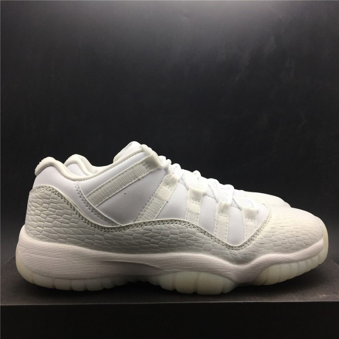 Air Jordan 11 Low Heiress Frost White 897331-100