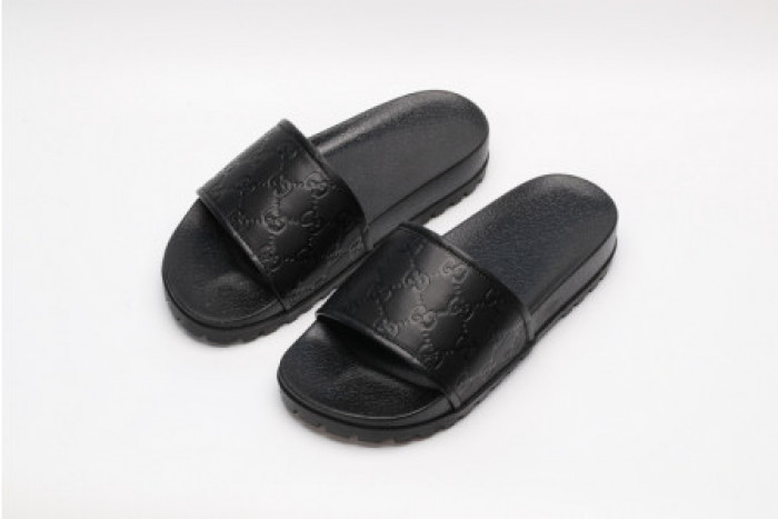 Onekick GUCC SLIPPERS