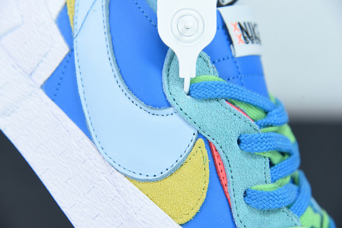 Nike Blazer Low sacai KAWS Blue DM7901-400