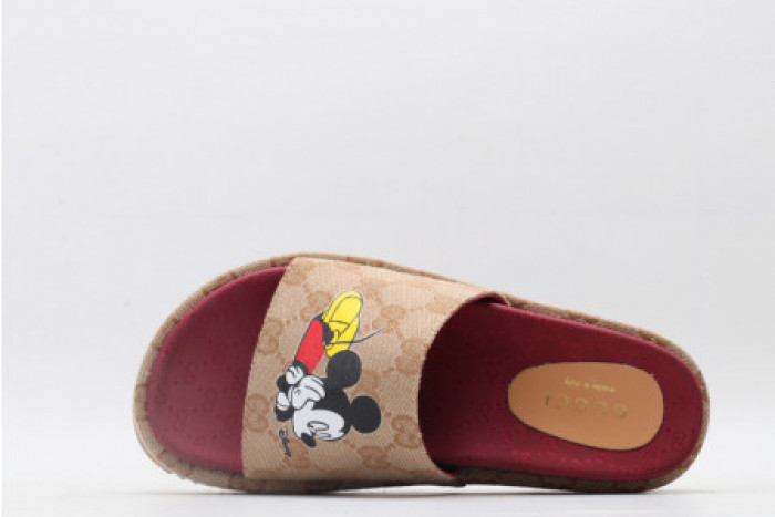 Onekick GUCC SLIPPERS