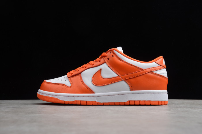 Onekick Nike SB Dunk Low SP Syracuse CU1726-101