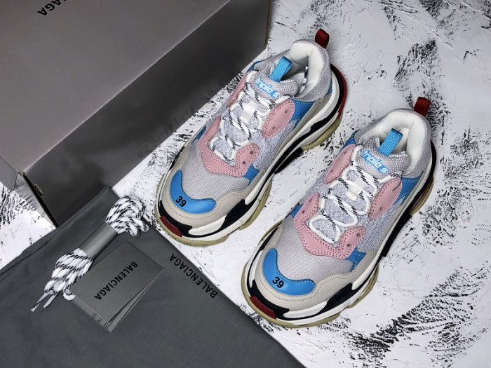 BLCG Triple S White Blue (W) 524039 W09OH 4196