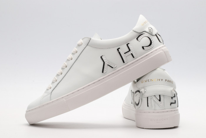 Onekick Givench LOW-TOP SNEAKER