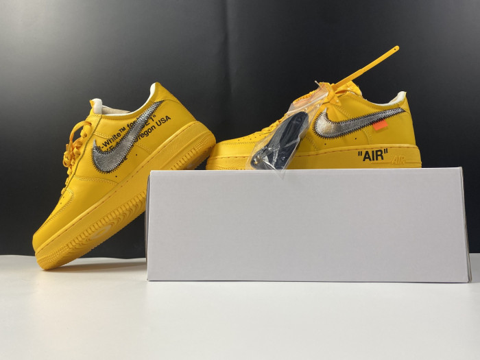 Onekick Nike Air Force 1 Low OFF-WHITE University Gold Metallic Silver DD1876-700