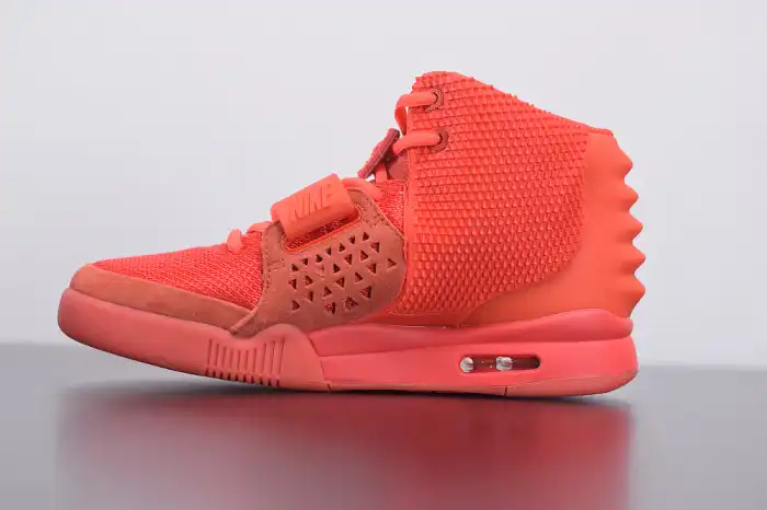 Onekick Nike Air YEEZY 2 Red October 508214-660