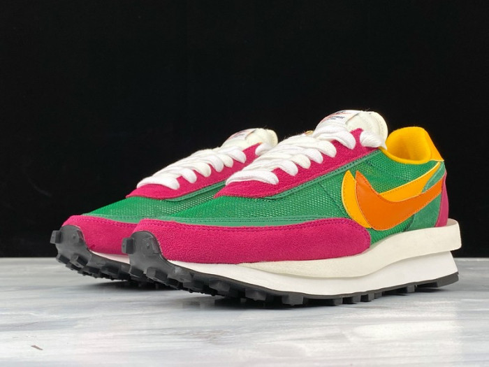 Sacai x Nike LDV Waffle 'Pink Green' BV0073-301