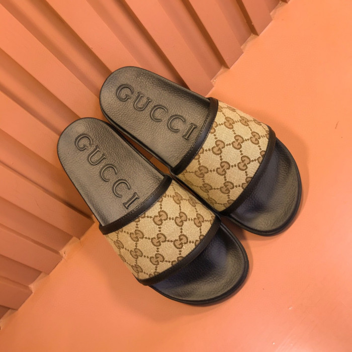 Onekick GUCC SLIPPERS