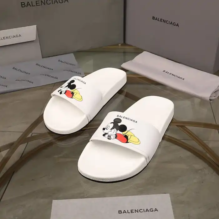 Rep BLCG SLIPPERS