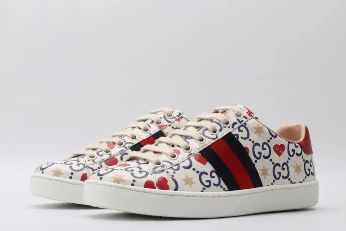 GUCC LOW-TOP SNEAKER