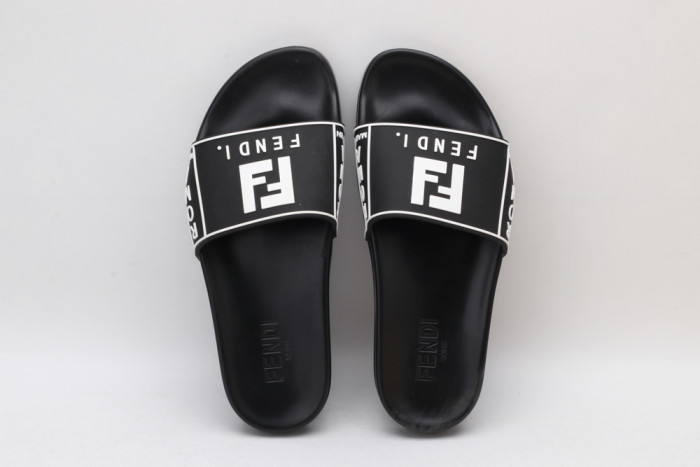 Fend1 Slippers