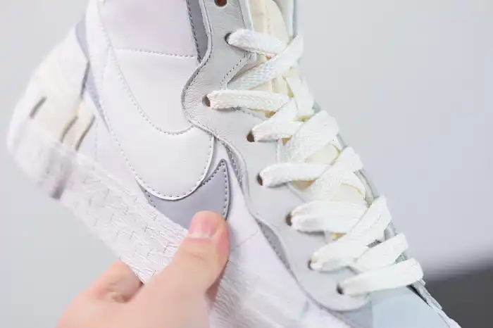 Cheap SACAI X NIKE BLAZER MID WHITE BV0072-100