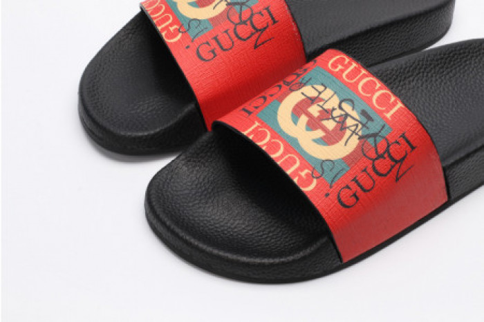 Onekick GUCC SLIPPERS