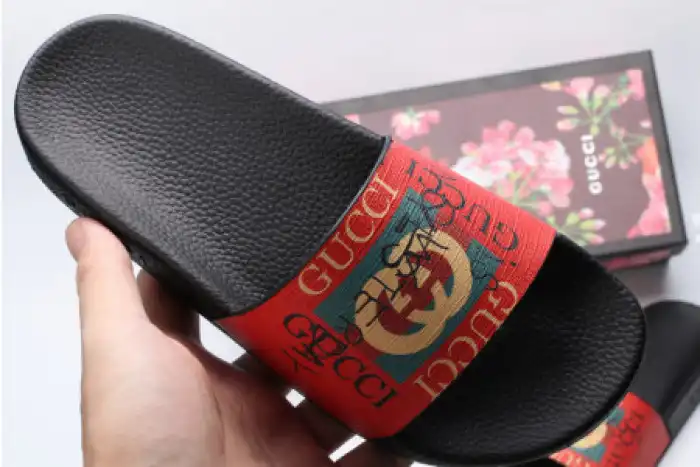 Cheap GUCC SLIPPERS