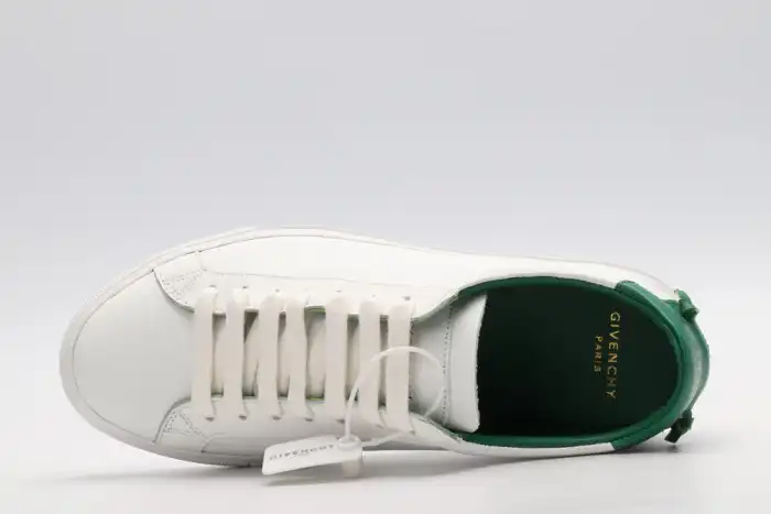 Cheap Givench LOW-TOP SNEAKER