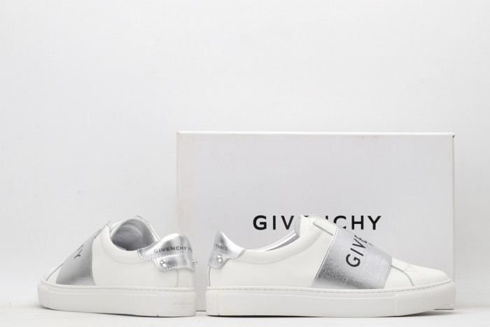 Onekick Givench LOW-TOP SNEAKER