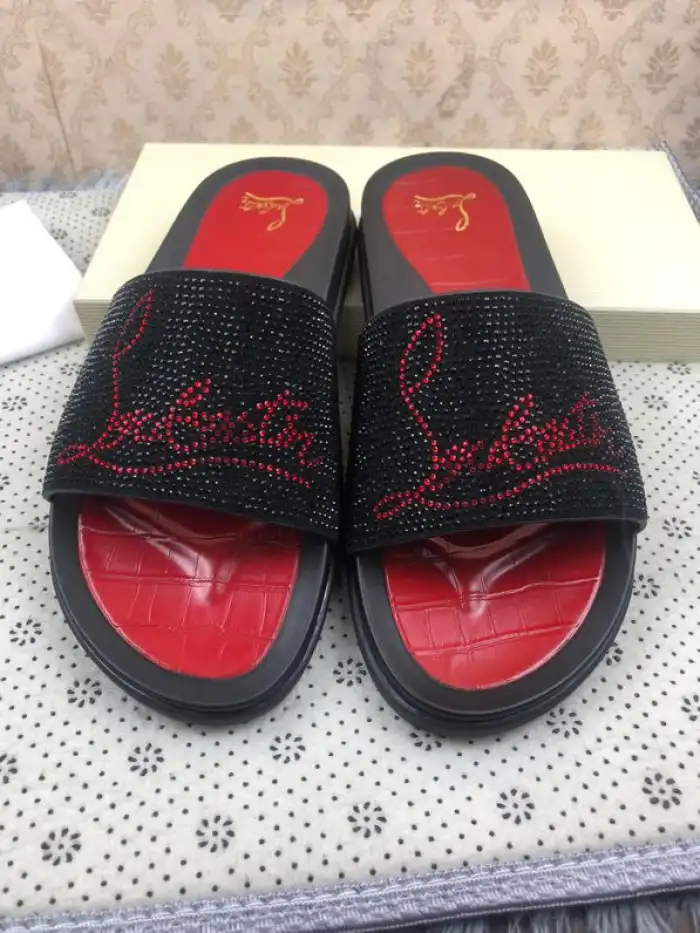 Onekick CHRISTIAN LOUBOUTIN SLIPPERS