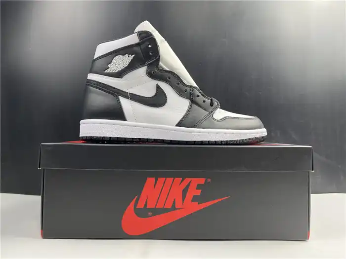 Rep Air Jordan 1 Retro Black White (2014) 555088-010