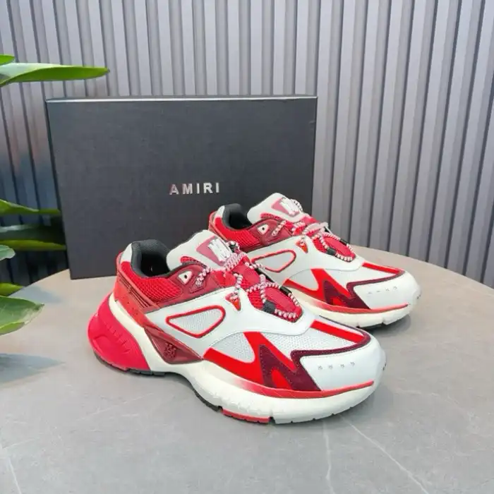 Rep AR1M1 Low-Top Sneaker