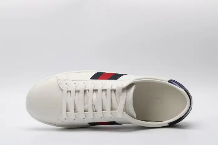 GUCC LOW-TOP SNEAKER