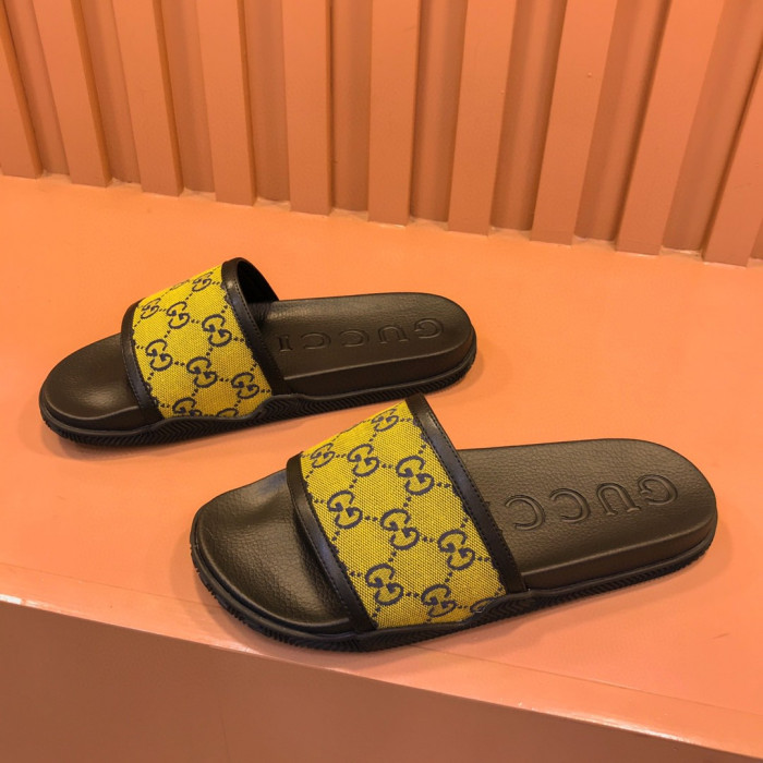 Onekick GUCC SLIPPERS