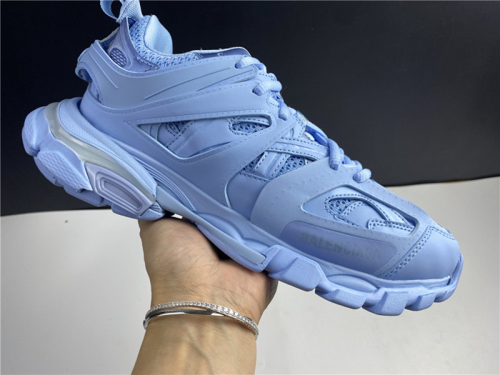 BLCG TRACK TRAINER LIGHT BLUE 542023 W2LA1 4800