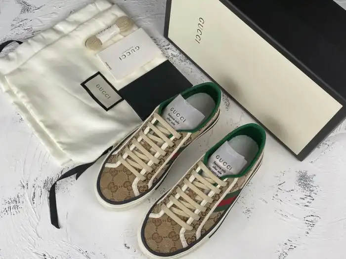 GG GUCC Tennis 1977 sneaker 606111 HVK20 9766