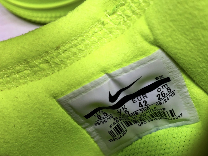 Onekick AIR FORCE 1 LOW OFF-WHITE VOLT AO4606-700