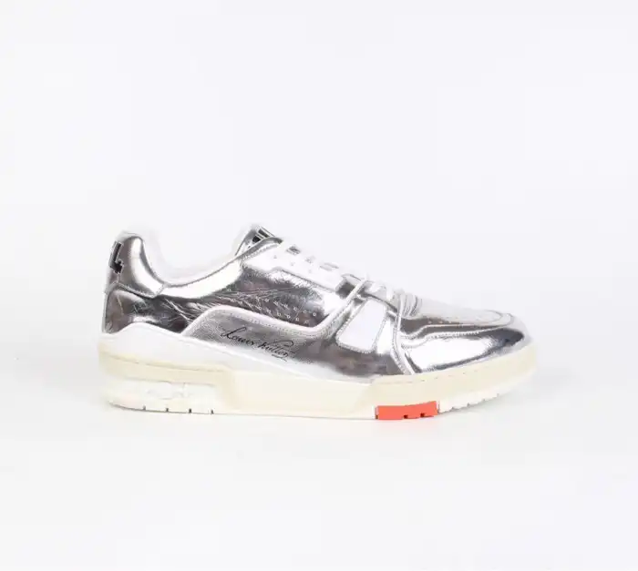 Loui Vuitto LV SNEAKER LOW