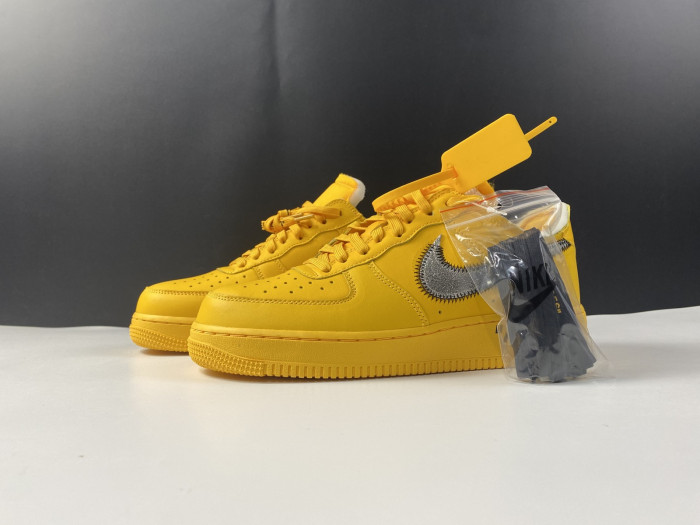 Onekick Nike Air Force 1 Low OFF-WHITE University Gold Metallic Silver DD1876-700