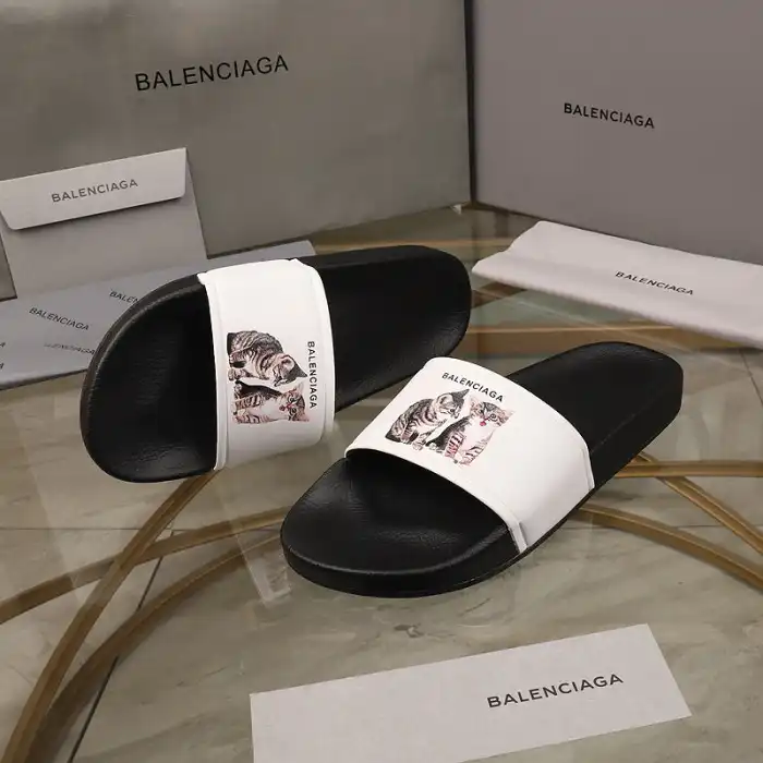 Rep BLCG SLIPPERS