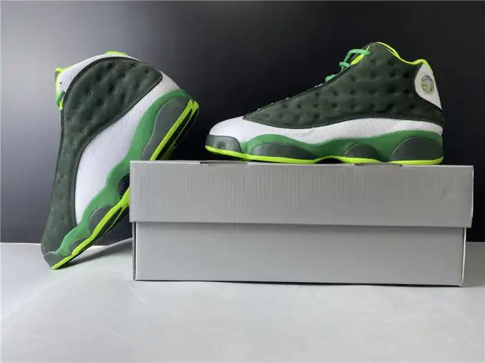 Air Jordan 13 Retro 'Oregon Ducks' PE - AR4390 313