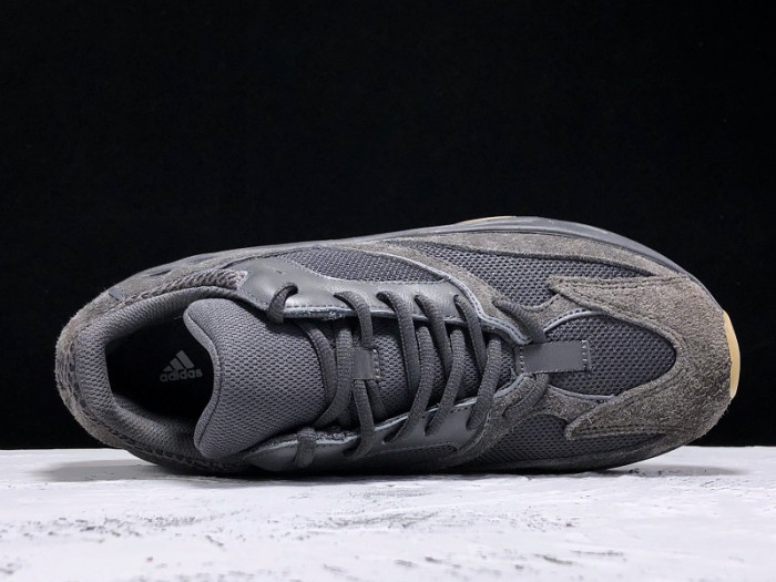 Adidas Yeezy Boost 700 Utility Black FV5304