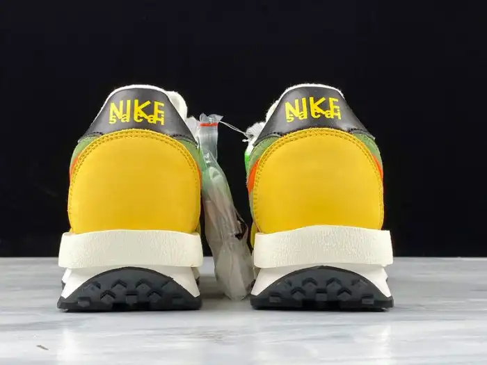 Rep Sacai x Nike LDV Waffle Daybreak Green Multi BV0073-300