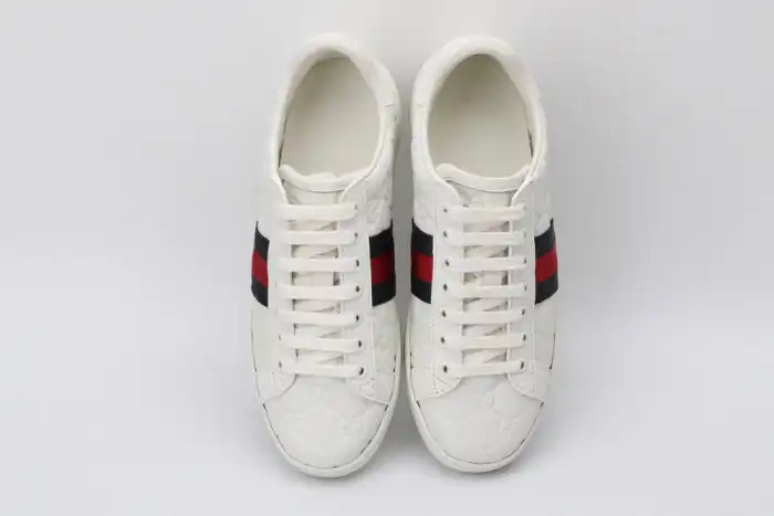 GUCC LOW-TOP SNEAKER