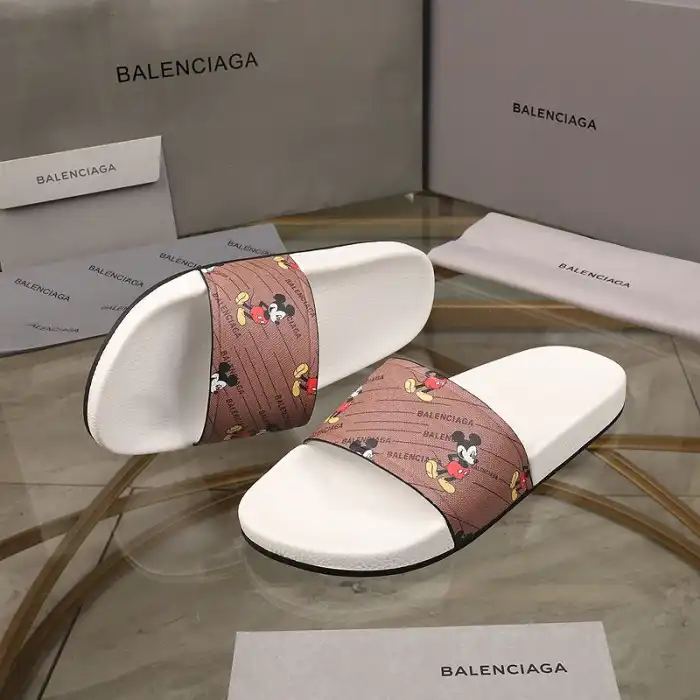 Rep BLCG SLIPPERS