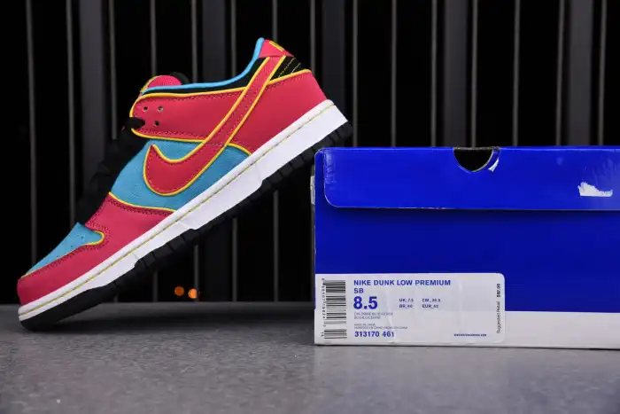 Rep Nike Dunk SB Low Ms. Pacman 313170-461