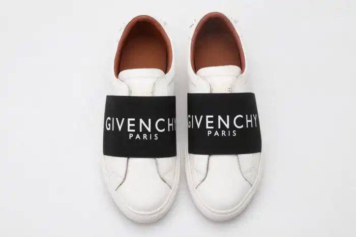 Cheap Givench LOW-TOP SNEAKER