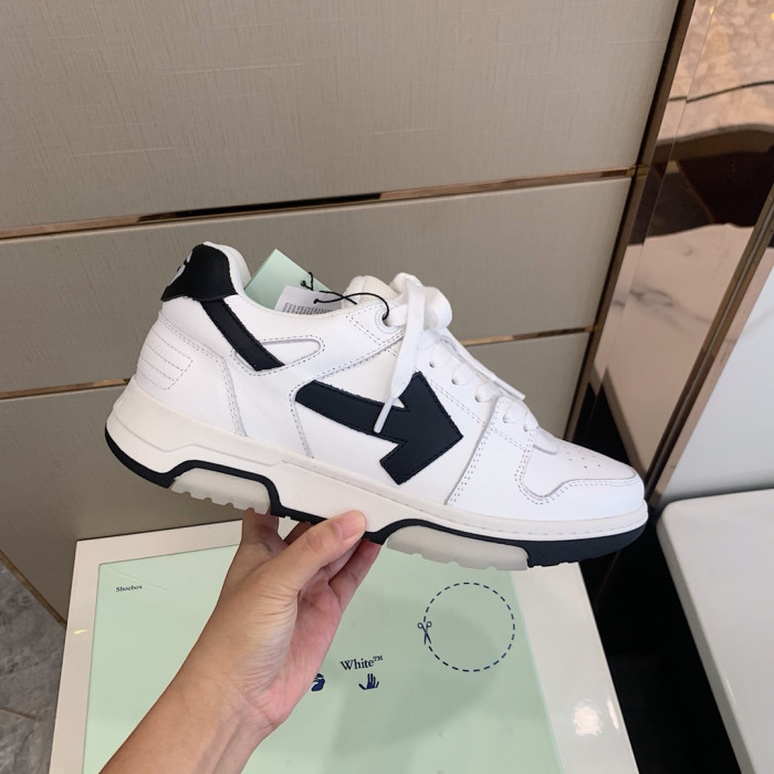 Onekick OFF WHITETM C O VIRGIL ABLOH OUT OF OFFICE LOW-TOP LEATHER SNEAKERS "OOO"