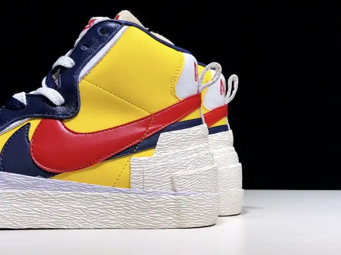 SACAI X NIKE BLAZER MID VARSITY MAIZE BV0072-700