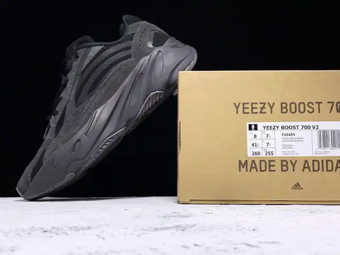 Chep Onekick Adidas Yeezy Boost 700 V2 Vanta